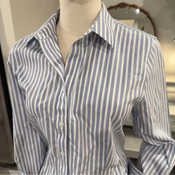 Chico’s No-Iron Blue & White Striped Button-Down Shirt - Size 1 (US 8/10 M/L) - Picture 5 of 11